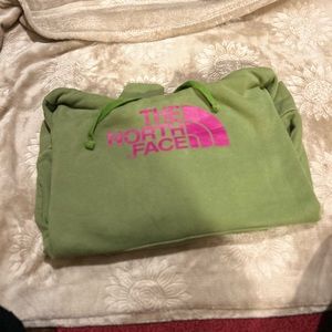 THE NORTH FACE hoodie